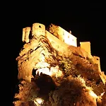 Dom wakacyjny A Mandria, Avec Cuisine 30m2, Patio, Vue Montagnes Et Citadelle, 5 Minutes A Pied Du Centre Et Des Rivieres