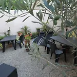A Mandria, Avec Cuisine 30m2, Patio, Vue Montagnes Et Citadelle, 5 Minutes A Pied Du Centre Et Des Rivieres