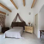 Dom wakacyjny A Mandria, Avec Cuisine 30m2, Patio, Vue Montagnes Et Citadelle, 5 Minutes A Pied Du Centre Et Des Rivieres *