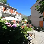 A Mandria, Avec Cuisine 30m2, Patio, Vue Montagnes Et Citadelle, 5 Minutes A Pied Du Centre Et Des Rivieres Corte (Corsica)