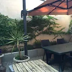 Dom wakacyjny A Mandria, Avec Cuisine 30m2, Patio, Vue Montagnes Et Citadelle, 5 Minutes A Pied Du Centre Et Des Rivieres *