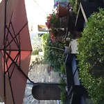 Dom wakacyjny A Mandria, Avec Cuisine 30m2, Patio, Vue Montagnes Et Citadelle, 5 Minutes A Pied Du Centre Et Des Rivieres