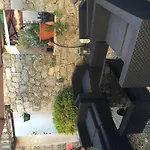 Dom wakacyjny A Mandria, Avec Cuisine 30m2, Patio, Vue Montagnes Et Citadelle, 5 Minutes A Pied Du Centre Et Des Rivieres