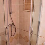 Dom wakacyjny A Mandria, Avec Cuisine 30m2, Patio, Vue Montagnes Et Citadelle, 5 Minutes A Pied Du Centre Et Des Rivieres