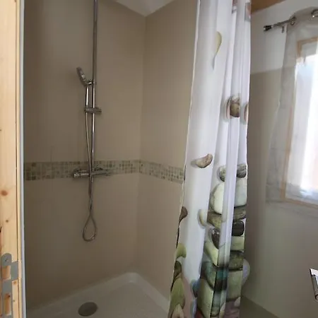 Дом отдыха A Mandria, Avec Cuisine 30m2, Patio, Vue Montagnes Et Citadelle, 5 Minutes A Pied Du Centre Et Des Rivieres Корт