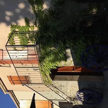 A Mandria, Avec Cuisine 30m2, Patio, Vue Montagnes Et Citadelle, 5 Minutes A Pied Du Centre Et Des Rivieres Corte (Corsica)