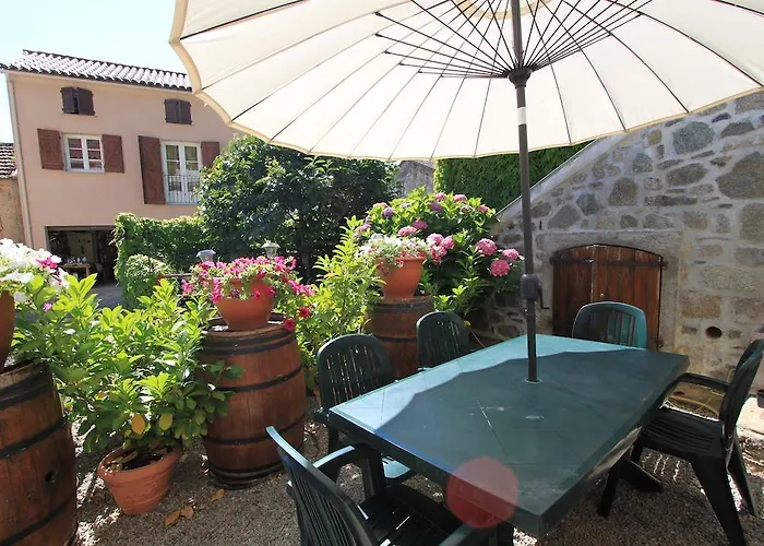 Σπίτι διακοπών A Mandria, Avec Cuisine 30m2, Patio, Vue Montagnes Et Citadelle, 5 Minutes A Pied Du Centre Et Des Rivieres *