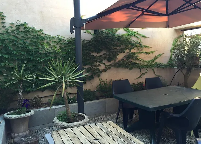 Σπίτι διακοπών A Mandria, Avec Cuisine 30m2, Patio, Vue Montagnes Et Citadelle, 5 Minutes A Pied Du Centre Et Des Rivieres *
