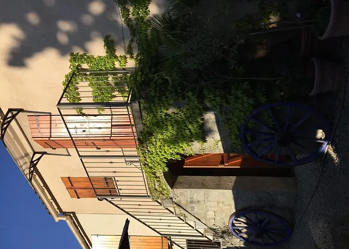 A Mandria, Avec Cuisine 30m2, Patio, Vue Montagnes Et Citadelle, 5 Minutes A Pied Du Centre Et Des Rivieres Corte (Corsica)