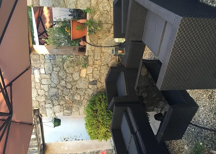 Σπίτι διακοπών A Mandria, Avec Cuisine 30m2, Patio, Vue Montagnes Et Citadelle, 5 Minutes A Pied Du Centre Et Des Rivieres