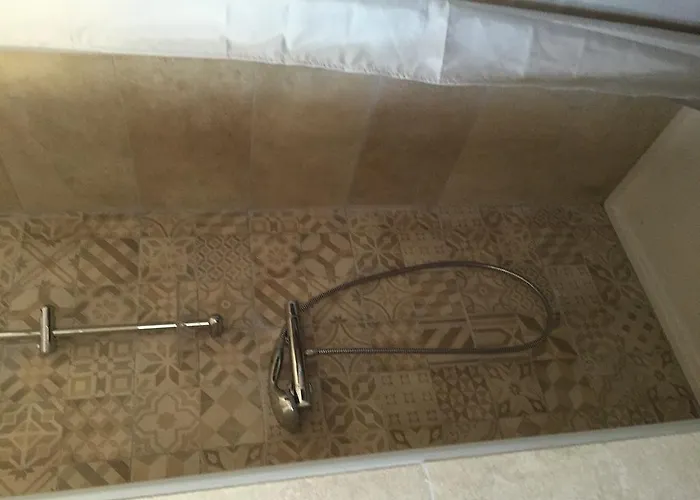 Casa vacanze A Mandria, Avec Cuisine 30m2, Patio, Vue Montagnes Et Citadelle, 5 Minutes à Pied Du Centre Et Des Rivières Corte (Corsica)