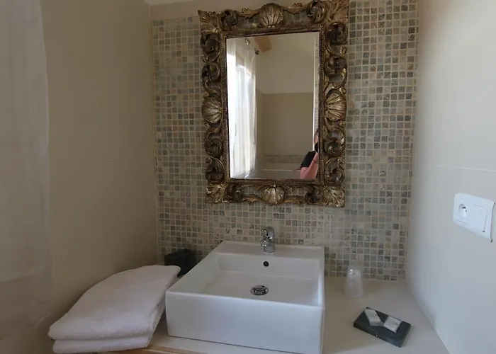Σπίτι διακοπών A Mandria, Avec Cuisine 30m2, Patio, Vue Montagnes Et Citadelle, 5 Minutes A Pied Du Centre Et Des Rivieres *