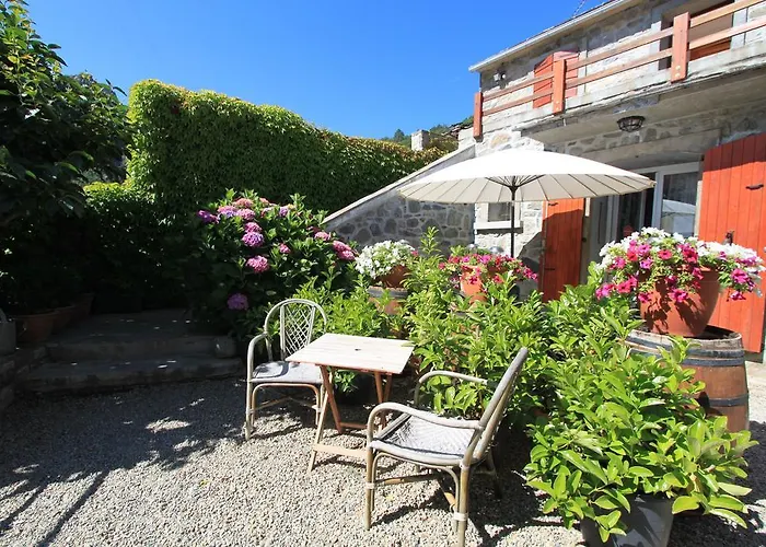A Mandria, Avec Cuisine 30m2, Patio, Vue Montagnes Et Citadelle, 5 Minutes A Pied Du Centre Et Des Rivieres