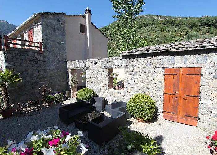 Σπίτι διακοπών A Mandria, Avec Cuisine 30m2, Patio, Vue Montagnes Et Citadelle, 5 Minutes A Pied Du Centre Et Des Rivieres
